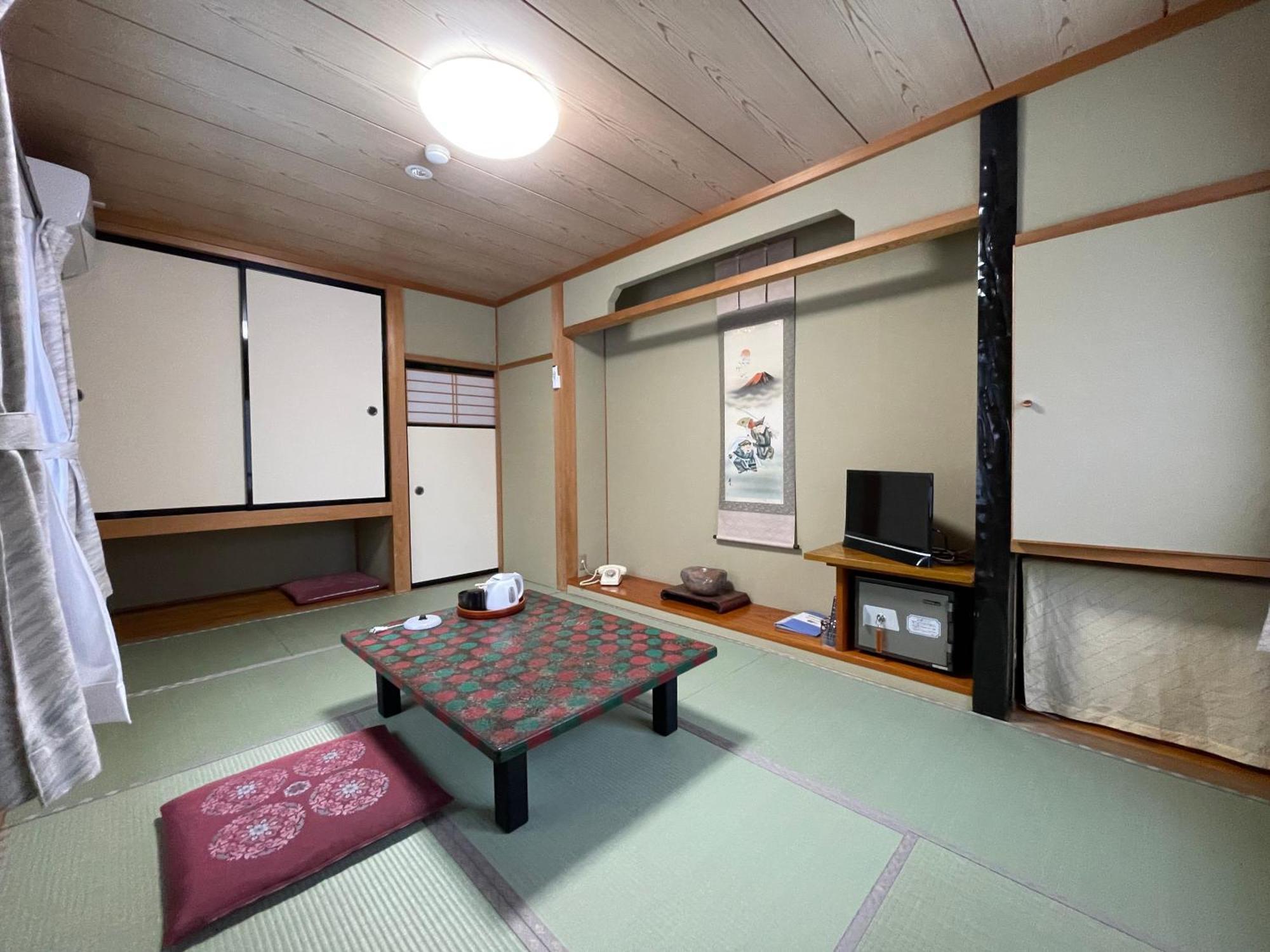 Suisensou Hotel Takayama  Bagian luar foto
